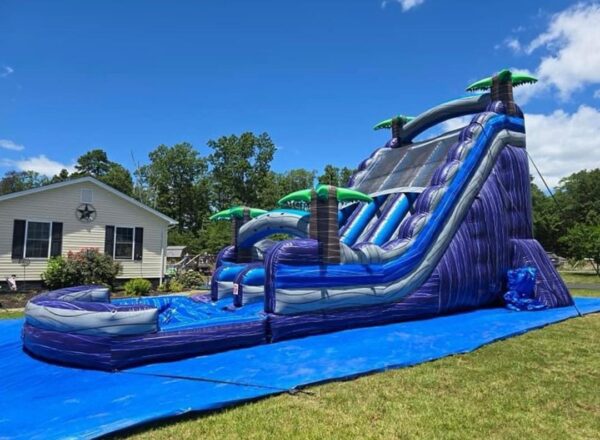 18 FT MEGA Waterslide (22’ H x 40’ L x 13’W)