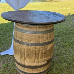Whiskey Barrel Cake Table